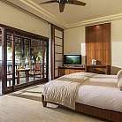 junior suite oceanfront twin bed 2